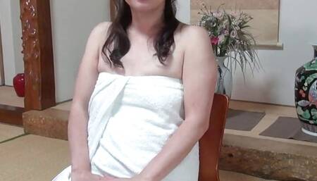 Amateur Japanese GILF Strips For Creampie