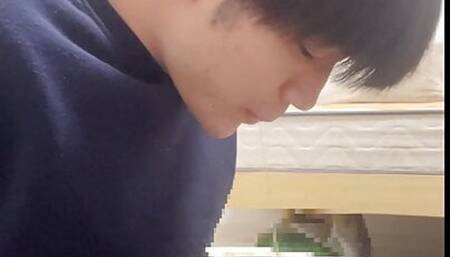 Cum Swallowing Straight Handjob Yukun Yukun