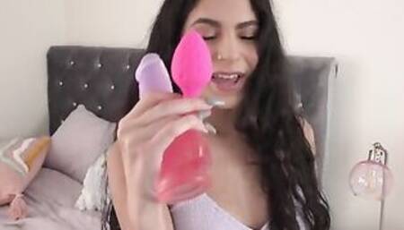 Stepsis Wants To Make Babies