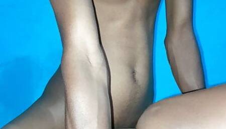 Linking her pussy from the back