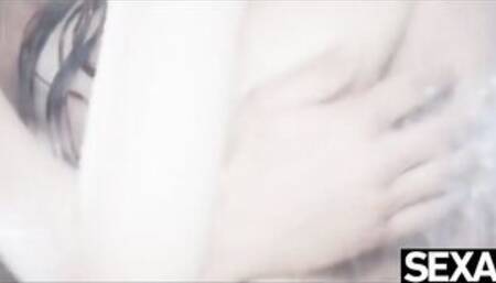 Goddess red blowjob offer a Cutie bj then fucks her man in the shower