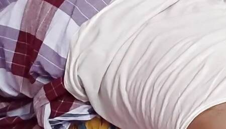 Bengali Bhabhi Hot Pussy Licking