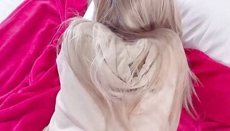 Play with my butt and cum inside my pink pussy