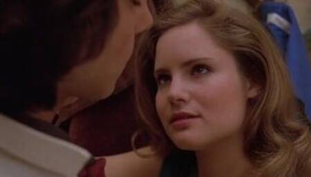 Jennifer Jason Leigh nude - Fast Times at Ridgemont High - 1982 - video 1