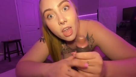 Gracie Squirts In Gracie Loves Eating Cum