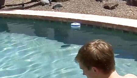 Amateur twink Patrick Kennedy masturbates and cums outdoors