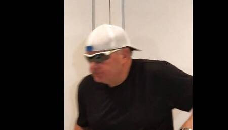 Andrew Powell Loves The Taste of Cum!