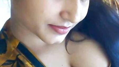 Desi girl sex enjoying in field