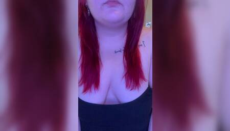 Watch me suck on my dildo ????