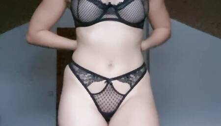 My first time completly naked!!
