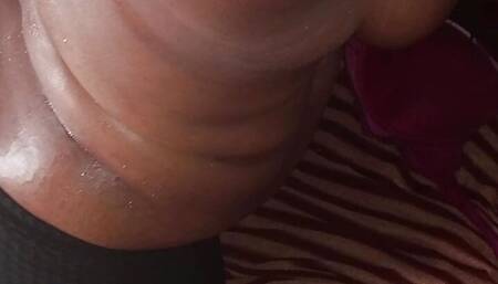 Orgasm for Busty black Milf