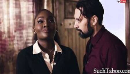 The Things Ebony mom Does To Keep Her Clients Happy