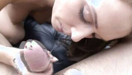 I gives my slutty stepsister insane anal sex public