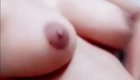 Telugu ammayi dirty talking natural boobs pussy show in video