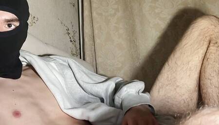 A pervert  Real Sean in a balaclava jerks off his dick