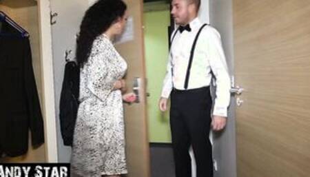 DARK HAIR GODDESS IS CHEATING HER HUBBY WITH HOTELBOY INTO HOLIDAY