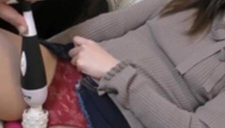 美しい妻❤️超驚くべき一般化された性感帯の所有者❤️乳首、耳、へそを持つイクイク❤️卑猥な膣口のある杭打ち騎乗位❤️絶頂は膣の後ろで大量の精子を撃ちました❤️ Part 02