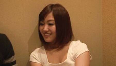 PT1 PT2 Misato (pseudonym), 20 years mature, pretty saleswoman working on the limited express train.