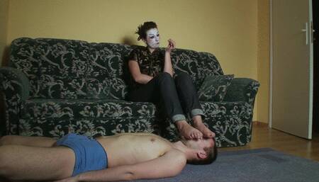 The Geisha Foot Rest - HD 1280x720