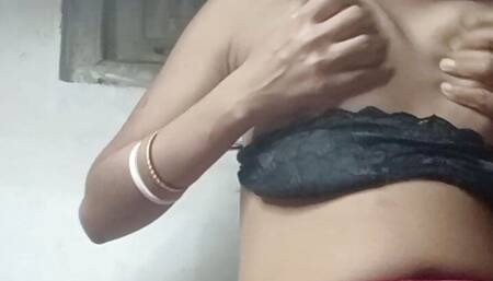 Sexy Girl Masturbation for Boyfriend Hot Wet Indian girl