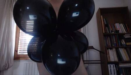 Black Balloons Big Wet Orgasms 760HD
