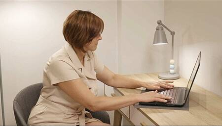 HOUSEWIFE PLEASURE AFTER WORK