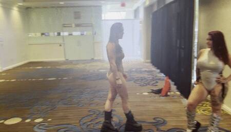 Mistress Moon DESTROYS Rampage's face MP4