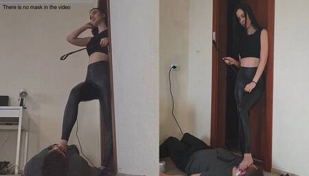 Hanna - Domina - Mix2 Part 1 (footsniffing part)