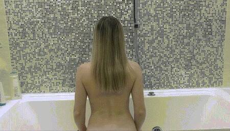 She is so hot and sexy in her soul WMV FULL HD 1080p