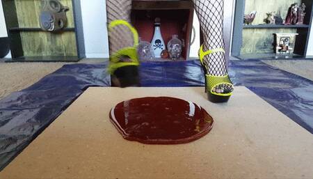 Lottie Bedlam Stuck in Fishnets and Heels