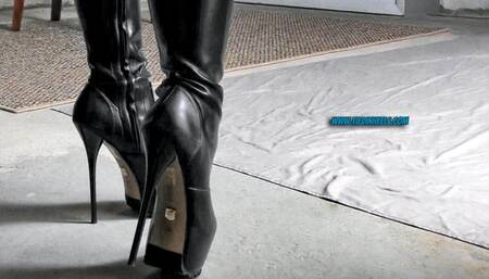 Rachel Adams Copper, Spandex Catsuit and Thigh High Boots! HD-avi