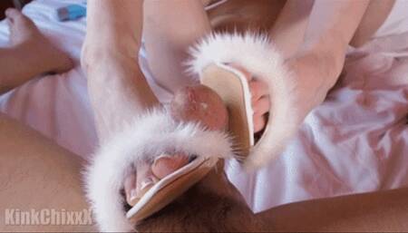 Shoejob For Me And The Vibrator For Her [FullHD MP4]