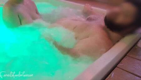 SSBHM FFA have fun in a hot tub