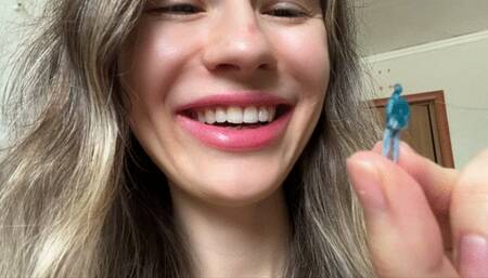 Giantess pantry slave