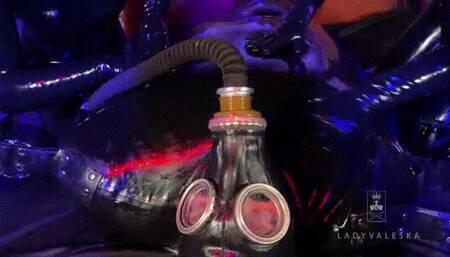 The Inflated Gimp (wmv)