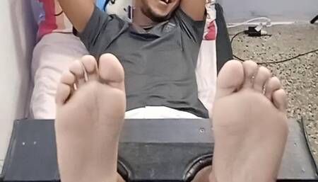 Classic Video: Carlos is tickled on his soles