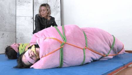 The wealthy neighbor ( 1 PART )