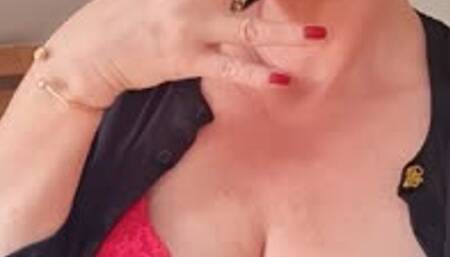 Happy Valentines close up double smoke pleasure with curvy SmokerQueenJoan *multiple smoke*red lips*deep inhales*MILF*