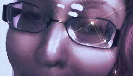 Glamorous Chick Takes Your Money!