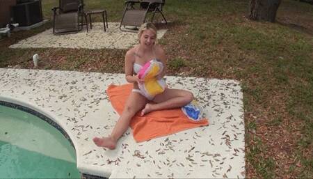 Sexy beach ball fun!