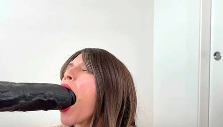 Cuckold Life Makes A Happy Wife