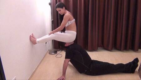 TEST YOUR LIMIT - INHUMAN FULL WEIGHT FACESITTING IN TIGHTS REMASTERED