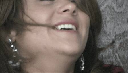 Tickle shorts 275 Heather's HUGE feet-1080