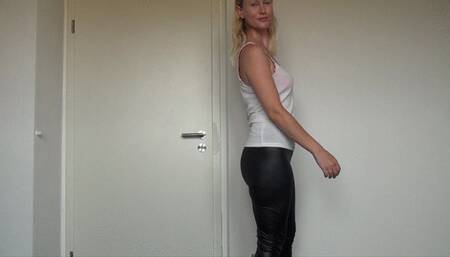 Slow Strip and Anal ;)