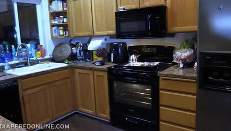 Bambi & Samara: Baking Cookies