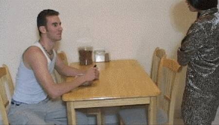 Kiss me love me smell me-1080 WMV