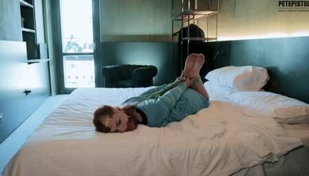 Royal Star Trek Science Officer hogtied and bitgagged, struggling, drooling and barefoot - long version (Mobile)