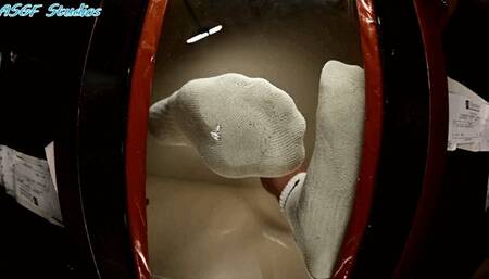 MONA on the glass! SOCKS - MOV