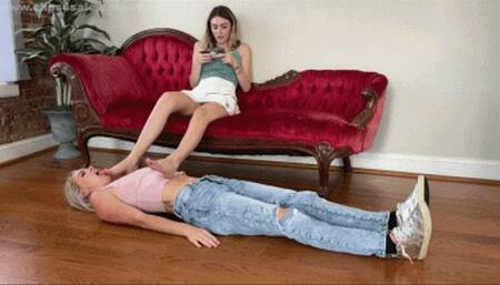 Gamer brat's foot-mat (sd)