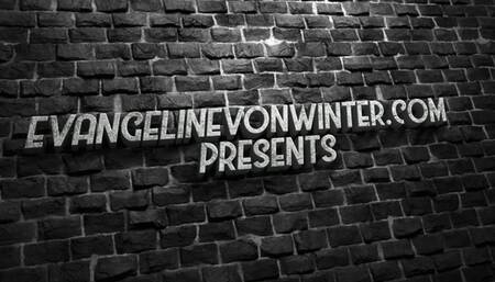 Exposed White MILF Ass in Lingerie